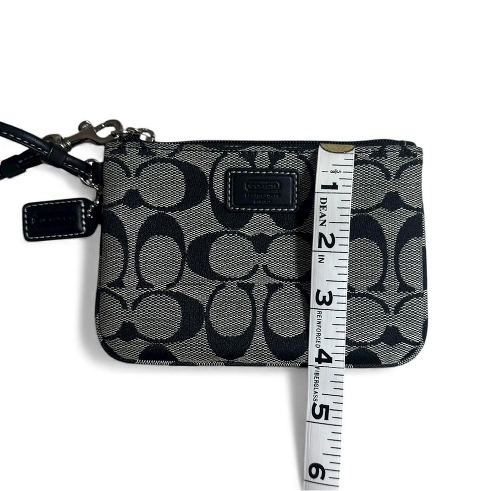 Coach Vintage Signature Black Gray Jacquard Wristlet Pouch Mini Wallet Purse - Picture 6 of 6